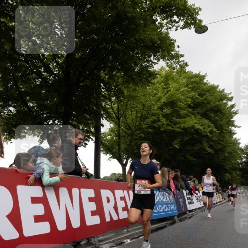 14.06.2026 - REWE Women's Run Michael Strokosch http://msf.ph/oto/9783232 14.06.2026 09:47:50 Laufen 10120 meine-sportfotos.de