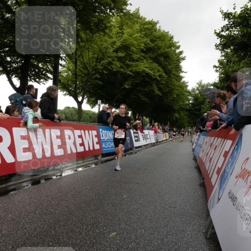 14.06.2026 - REWE Women's Run Michael Strokosch http://msf.ph/oto/9783259 14.06.2026 09:48:13 Laufen 10, 18, 10, 08, 17, 56, 80, 5 meine-sportfotos.de