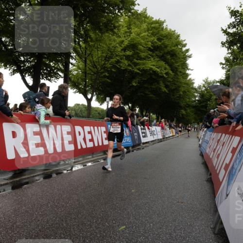 14.06.2026 - REWE Women's Run Michael Strokosch http://msf.ph/oto/9783269 14.06.2026 09:48:14 Laufen 10, 18, 10, 08, 17, 56, 80, 5 meine-sportfotos.de