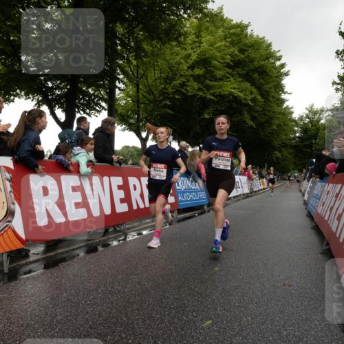 14.06.2026 - REWE Women's Run Michael Strokosch http://msf.ph/oto/9783299 14.06.2026 09:48:21 Laufen 5, 10, 18, 97, 10, 08, 17, 56, 80 meine-sportfotos.de