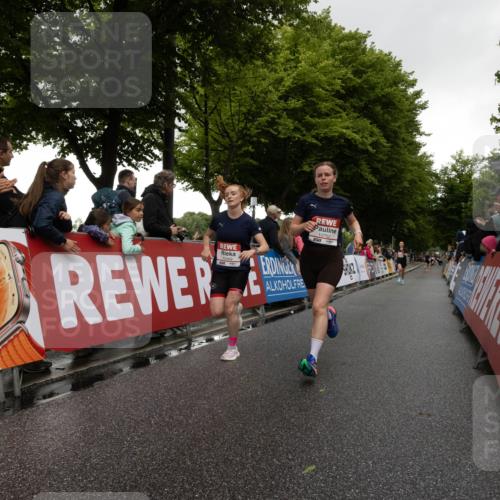 14.06.2026 - REWE Women's Run Michael Strokosch http://msf.ph/oto/9783301 14.06.2026 09:48:21 Laufen 5, 10, 18, 10, 08, 17, 56, 80, 10752 meine-sportfotos.de