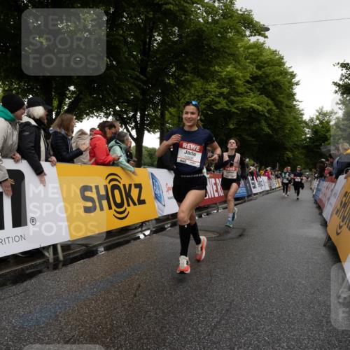 14.06.2026 - REWE Women's Run Michael Strokosch http://msf.ph/oto/9783351 14.06.2026 09:48:35 Laufen 10935 meine-sportfotos.de