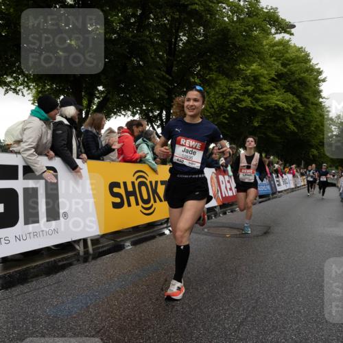 14.06.2026 - REWE Women's Run Michael Strokosch http://msf.ph/oto/9783358 14.06.2026 09:48:35 Laufen 10935, 657 meine-sportfotos.de