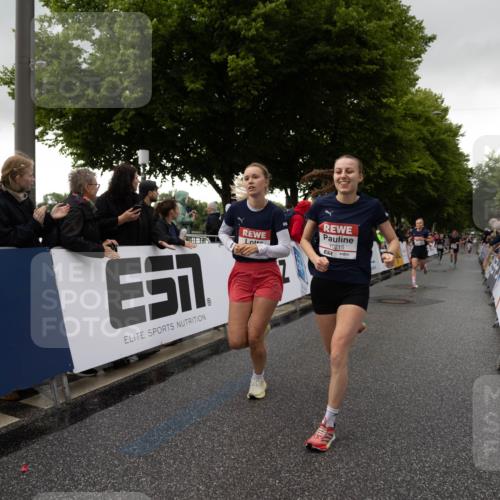 14.06.2026 - REWE Women's Run Michael Strokosch http://msf.ph/oto/9783440 14.06.2026 09:49:06 Laufen 10215 meine-sportfotos.de