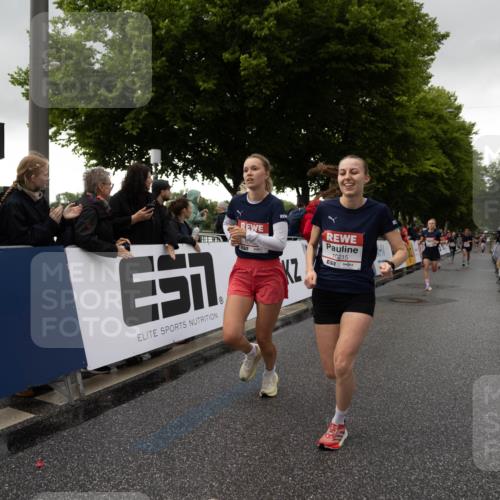 14.06.2026 - REWE Women's Run Michael Strokosch http://msf.ph/oto/9783441 14.06.2026 09:49:06 Laufen 10215 meine-sportfotos.de