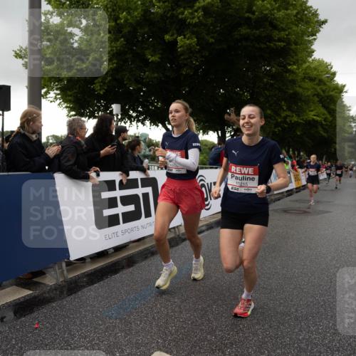 14.06.2026 - REWE Women's Run Michael Strokosch http://msf.ph/oto/9783444 14.06.2026 09:49:06 Laufen 1092, 10215 meine-sportfotos.de
