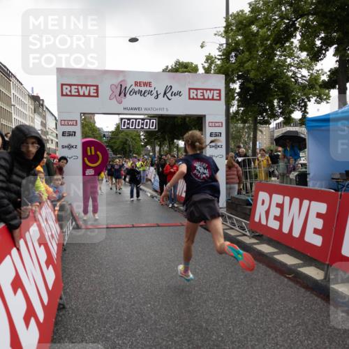 14.06.2026 - REWE Women's Run Michael Strokosch http://msf.ph/oto/9783459 14.06.2026 09:49:18 Laufen 5, 0, 00, 00, 370 meine-sportfotos.de