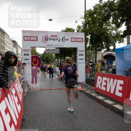 14.06.2026 - REWE Women's Run Michael Strokosch http://msf.ph/oto/9783464 14.06.2026 09:49:18 Laufen 5, 0, 00, 00, 7, 34 meine-sportfotos.de