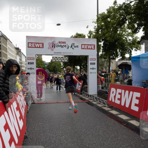 14.06.2026 - REWE Women's Run Michael Strokosch http://msf.ph/oto/9783475 14.06.2026 09:49:18 Laufen 5, 0, 00, 00, 340 meine-sportfotos.de