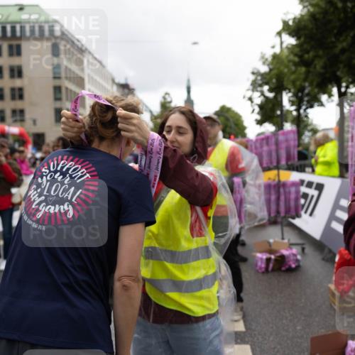 14.06.2026 - REWE Women's Run Michael Strokosch http://msf.ph/oto/9783493 14.06.2026 09:51:59 Laufen 20, 2026, 202 meine-sportfotos.de