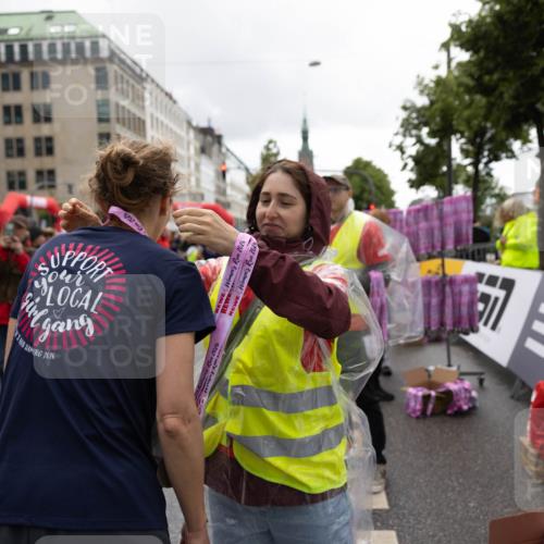 14.06.2026 - REWE Women's Run Michael Strokosch http://msf.ph/oto/9783501 14.06.2026 09:51:59 Laufen 2026, 2026, 2026, 202, 57 meine-sportfotos.de