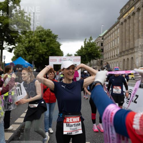 14.06.2026 - REWE Women's Run Michael Strokosch http://msf.ph/oto/9783507 14.06.2026 09:52:17 Laufen 10604, 0, 00, 00 meine-sportfotos.de