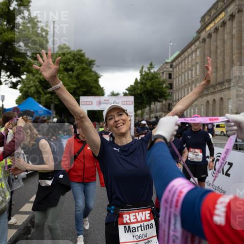 14.06.2026 - REWE Women's Run Michael Strokosch http://msf.ph/oto/9783516 14.06.2026 09:52:17 Laufen 10604, 0, 00, 00 meine-sportfotos.de