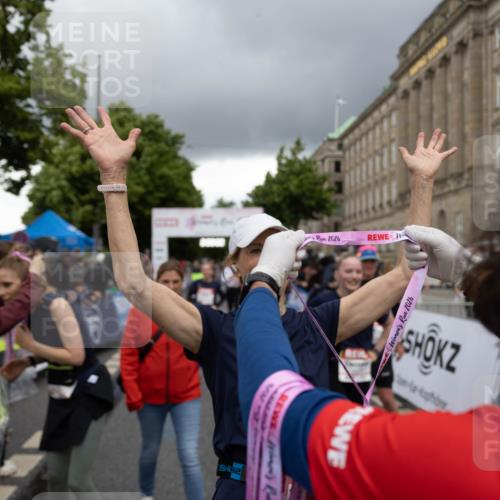 14.06.2026 - REWE Women's Run Michael Strokosch http://msf.ph/oto/9783529 14.06.2026 09:52:17 Laufen 2, 2026, 2026 meine-sportfotos.de