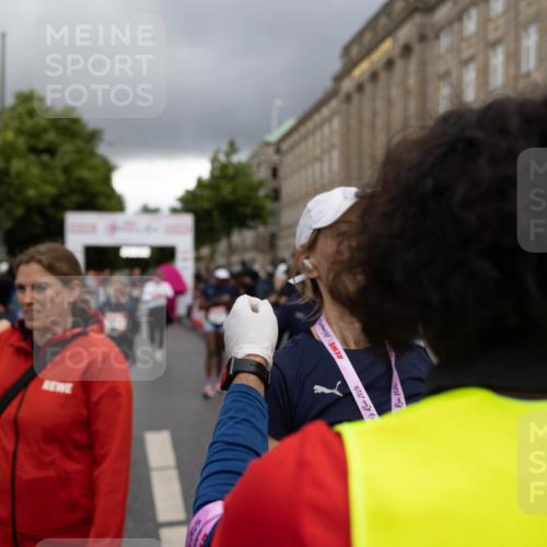 14.06.2026 - REWE Women's Run Michael Strokosch http://msf.ph/oto/9783543 14.06.2026 09:52:19 Laufen 2026, 202 meine-sportfotos.de