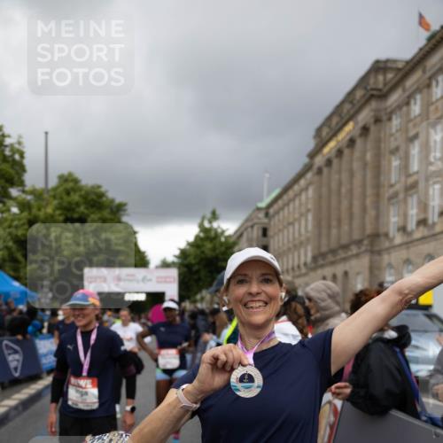14.06.2026 - REWE Women's Run Michael Strokosch http://msf.ph/oto/9783548 14.06.2026 09:52:24 Laufen 10604, 3 meine-sportfotos.de