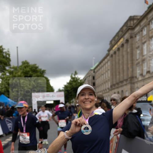 14.06.2026 - REWE Women's Run Michael Strokosch http://msf.ph/oto/9783559 14.06.2026 09:52:25 Laufen 10604 meine-sportfotos.de