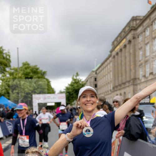14.06.2026 - REWE Women's Run Michael Strokosch http://msf.ph/oto/9783561 14.06.2026 09:52:25 Laufen 10604, 3 meine-sportfotos.de