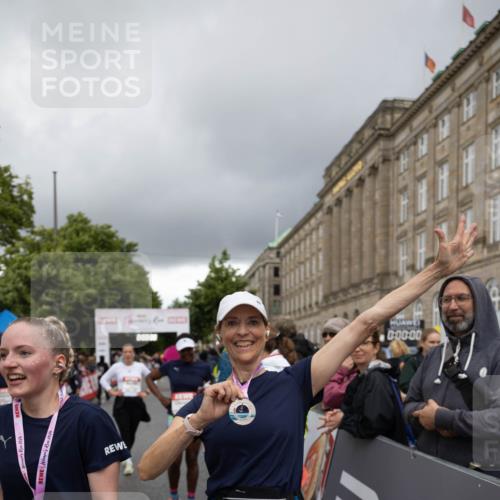 14.06.2026 - REWE Women's Run Michael Strokosch http://msf.ph/oto/9783590 14.06.2026 09:52:26 Laufen 10999, 10604, 0, 00, 00 meine-sportfotos.de