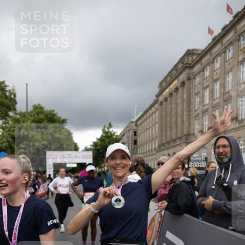 14.06.2026 - REWE Women's Run Michael Strokosch http://msf.ph/oto/9783593 14.06.2026 09:52:26 Laufen 10999, 10604, 0, 00, 00 meine-sportfotos.de