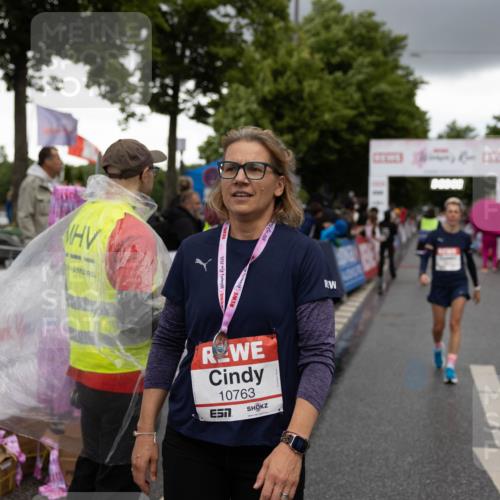 14.06.2026 - REWE Women's Run Michael Strokosch http://msf.ph/oto/9783603 14.06.2026 09:52:36 Laufen 10763, 7 meine-sportfotos.de