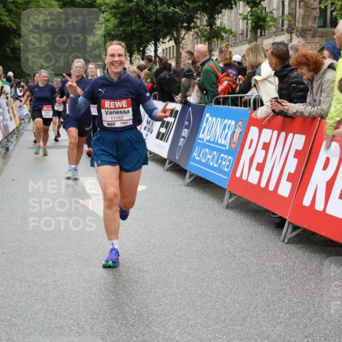 14.06.2026 - REWE Women's Run Strokosch-Dieckow http://msf.ph/oto/9783608 14.06.2026 10:02:06 Ziel 10521, 10817, 10860, 11039, 11041, 11139, 11162, 11180, 11225, 11506, 11511, 11514 meine-sportfotos.de