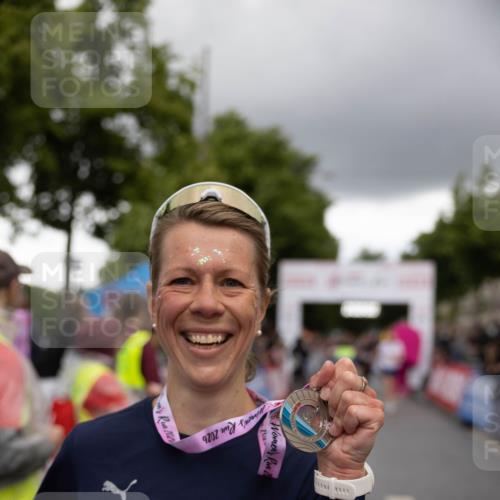 14.06.2026 - REWE Women's Run Michael Strokosch http://msf.ph/oto/9783632 14.06.2026 09:52:44 Laufen 200, 9202, 2, 10971, 57, 11111, 1111 meine-sportfotos.de