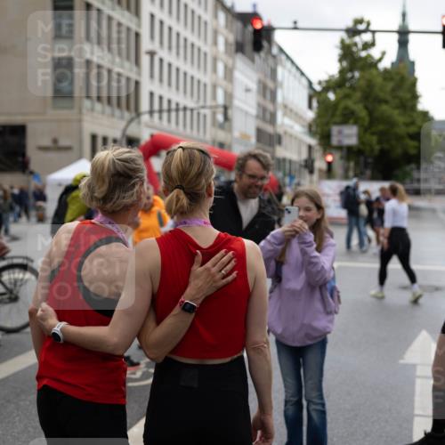 14.06.2026 - REWE Women's Run Michael Strokosch http://msf.ph/oto/9783639 14.06.2026 09:52:54 Laufen 2026 meine-sportfotos.de