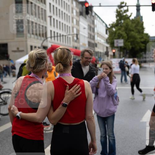 14.06.2026 - REWE Women's Run Michael Strokosch http://msf.ph/oto/9783644 14.06.2026 09:52:54 Laufen 2016 meine-sportfotos.de
