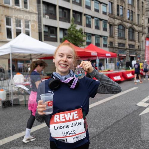 14.06.2026 - REWE Women's Run Michael Strokosch http://msf.ph/oto/9783662 14.06.2026 09:54:57 Laufen 7112, 10642, 920 meine-sportfotos.de