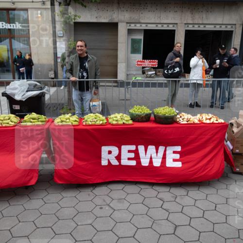 14.06.2026 - REWE Women's Run Michael Strokosch http://msf.ph/oto/9783677 14.06.2026 09:56:50 Laufen 20 meine-sportfotos.de