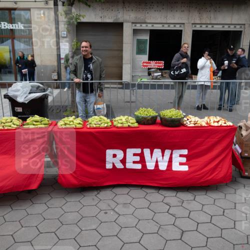 14.06.2026 - REWE Women's Run Michael Strokosch http://msf.ph/oto/9783678 14.06.2026 09:56:50 Laufen 20 meine-sportfotos.de