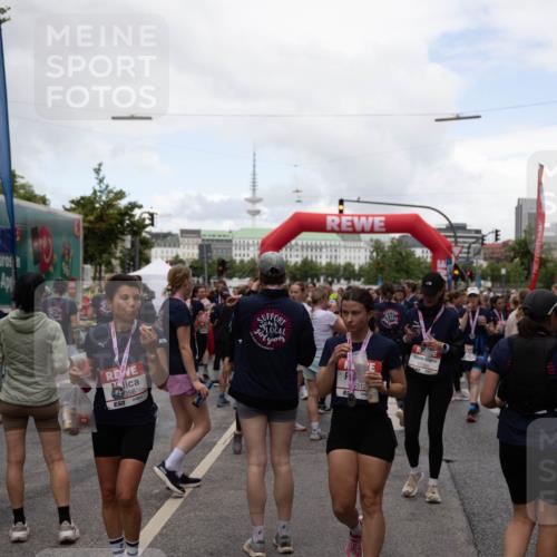 14.06.2026 - REWE Women's Run Michael Strokosch http://msf.ph/oto/9783774 14.06.2026 10:02:54 Laufen 57, 356, 312, 1, 11240, 57 meine-sportfotos.de