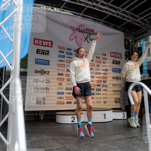 14.06.2026 - REWE Women's Run Michael Strokosch http://msf.ph/oto/9783807 14.06.2026 10:06:32 Laufen 7, 4, 5, 3, 34, 34, 340, 5, 340, 3, 2, 2, 1, 3 meine-sportfotos.de