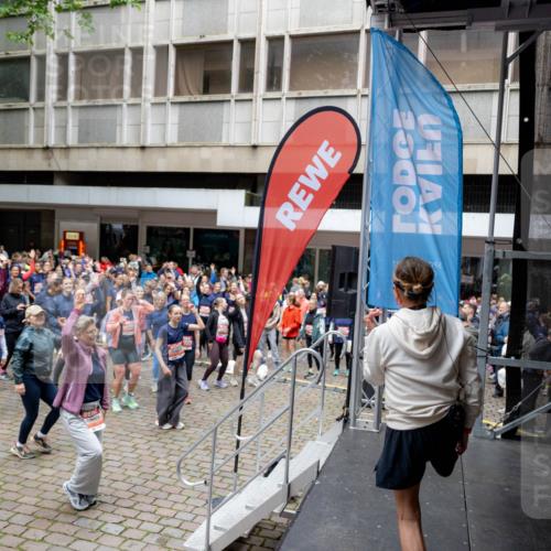 14.06.2026 - REWE Women's Run Michael Strokosch http://msf.ph/oto/9783846 14.06.2026 10:06:53 Laufen  meine-sportfotos.de