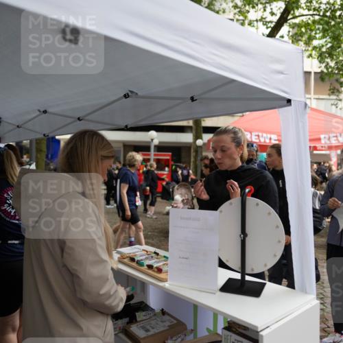 14.06.2026 - REWE Women's Run Michael Strokosch http://msf.ph/oto/9783921 14.06.2026 10:08:25 Laufen 1426 meine-sportfotos.de
