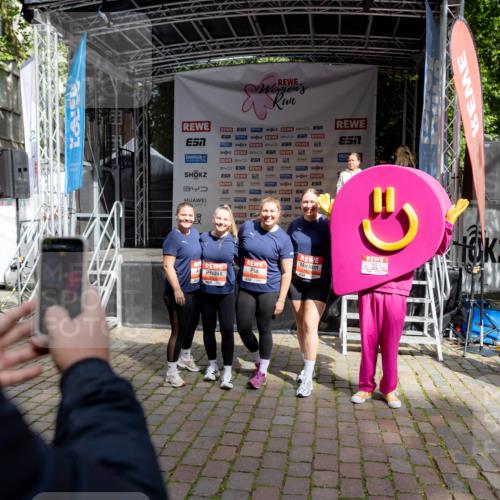 14.06.2026 - REWE Women's Run Michael Strokosch http://msf.ph/oto/9784085 14.06.2026 10:13:52 Laufen 7, 828, 57, 34 meine-sportfotos.de