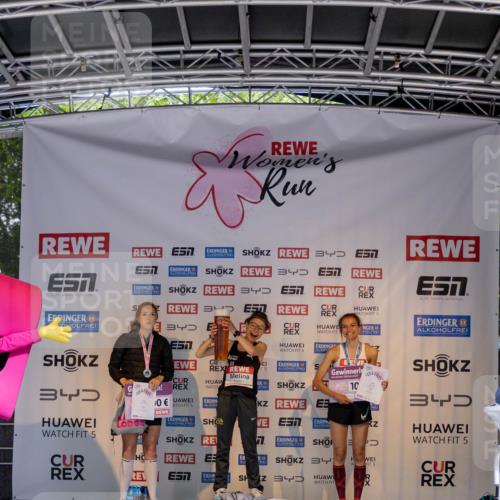 14.06.2026 - REWE Women's Run Michael Strokosch http://msf.ph/oto/9784131 14.06.2026 10:22:40 Laufen 3, 3, 3, 34, 5, 3, 10051, 10, 5, 5, 7, 5, 34, 3, 10, 5, 3, 5, 2, 1, 3 meine-sportfotos.de