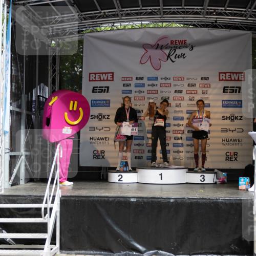 14.06.2026 - REWE Women's Run Michael Strokosch http://msf.ph/oto/9784163 14.06.2026 10:22:43 Laufen 34, 34, 7, 57, 3, 57, 3, 34, 7, 5, 1, 10, 5, 4, 57, 77, 34, 5, 2, 1, 3 meine-sportfotos.de