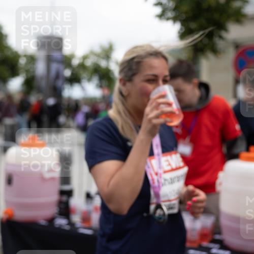 14.06.2026 - REWE Women's Run Michael Strokosch http://msf.ph/oto/9784279 14.06.2026 10:27:25 Laufen  meine-sportfotos.de