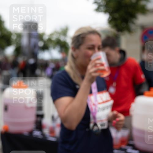 14.06.2026 - REWE Women's Run Michael Strokosch http://msf.ph/oto/9784281 14.06.2026 10:27:25 Laufen  meine-sportfotos.de