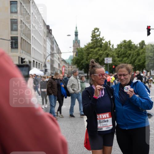 14.06.2026 - REWE Women's Run Michael Strokosch http://msf.ph/oto/9784306 14.06.2026 10:33:03 Laufen 10, 32, 11255 meine-sportfotos.de