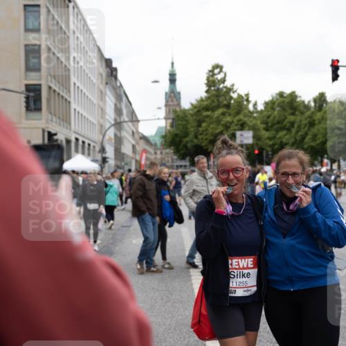 14.06.2026 - REWE Women's Run Michael Strokosch http://msf.ph/oto/9784322 14.06.2026 10:33:04 Laufen 10, 32, 11255, 57 meine-sportfotos.de