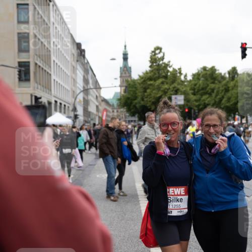 14.06.2026 - REWE Women's Run Michael Strokosch http://msf.ph/oto/9784329 14.06.2026 10:33:04 Laufen 10, 32, 11255, 577 meine-sportfotos.de