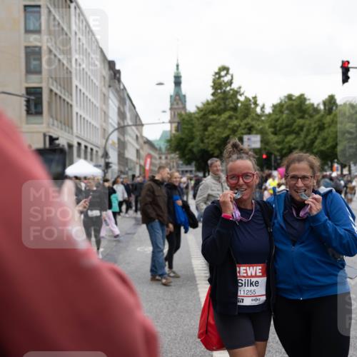 14.06.2026 - REWE Women's Run Michael Strokosch http://msf.ph/oto/9784333 14.06.2026 10:33:04 Laufen 10, 32, 11255, 5777 meine-sportfotos.de