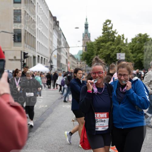14.06.2026 - REWE Women's Run Michael Strokosch http://msf.ph/oto/9784377 14.06.2026 10:33:06 Laufen 11255, 57 meine-sportfotos.de