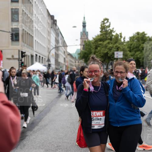 14.06.2026 - REWE Women's Run Michael Strokosch http://msf.ph/oto/9784384 14.06.2026 10:33:07 Laufen 11255, 577 meine-sportfotos.de