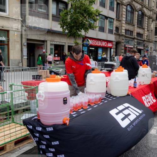 14.06.2026 - REWE Women's Run Michael Strokosch http://msf.ph/oto/9784393 14.06.2026 10:33:56 Laufen  meine-sportfotos.de