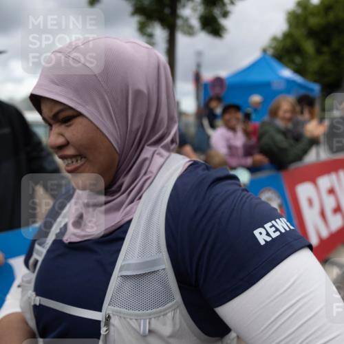 14.06.2026 - REWE Women's Run Michael Strokosch http://msf.ph/oto/9784412 14.06.2026 10:38:10 Laufen 1841 meine-sportfotos.de