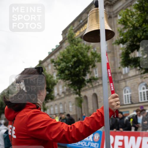 14.06.2026 - REWE Women's Run Michael Strokosch http://msf.ph/oto/9784465 14.06.2026 10:40:16 Laufen  meine-sportfotos.de